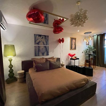 Love Room Casa Amore Prades  Exteriör bild