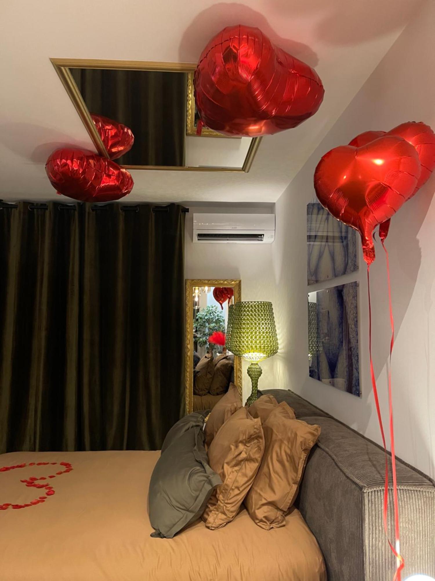 Love Room Casa Amore Prades  Exteriör bild
